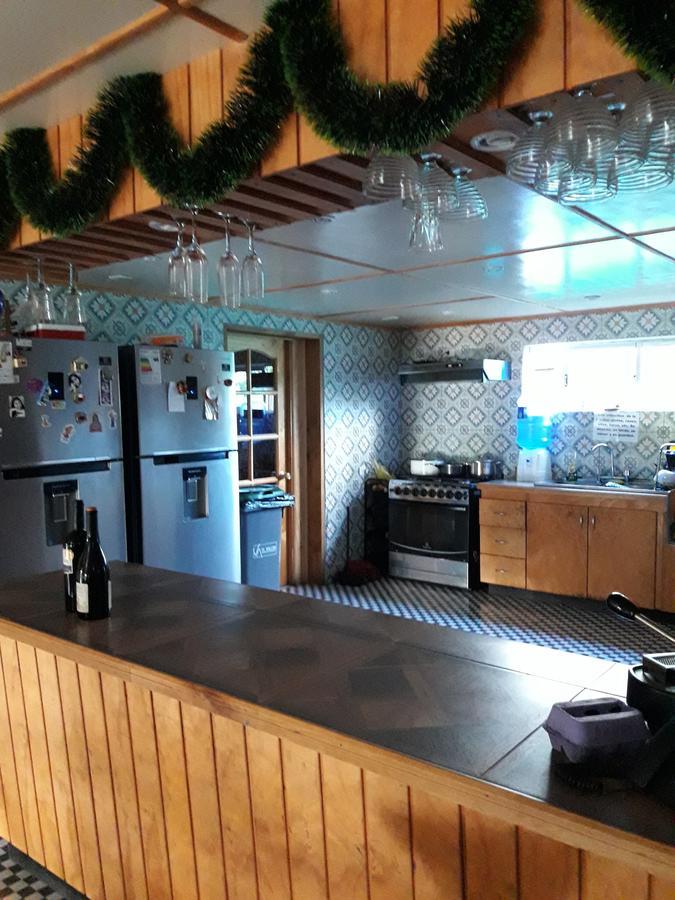 La Casa Del Kori Hostel Ханга Роа Екстериор снимка