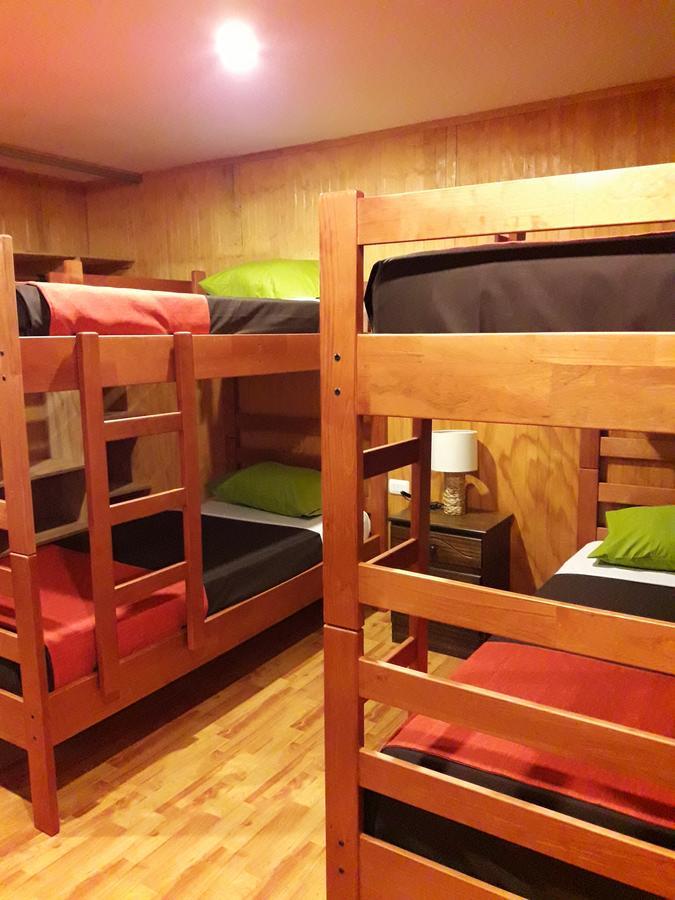 La Casa Del Kori Hostel Ханга Роа Екстериор снимка